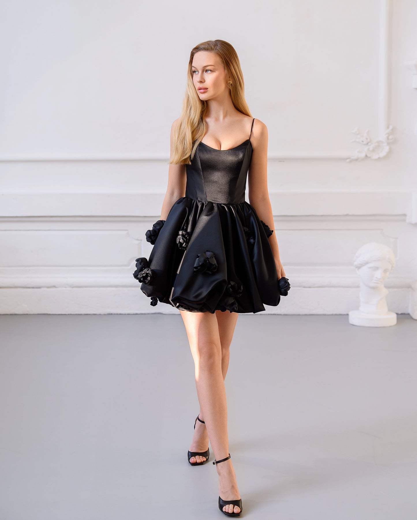 NOLA GREY - MINI DRESS - AUDRIE BLACK