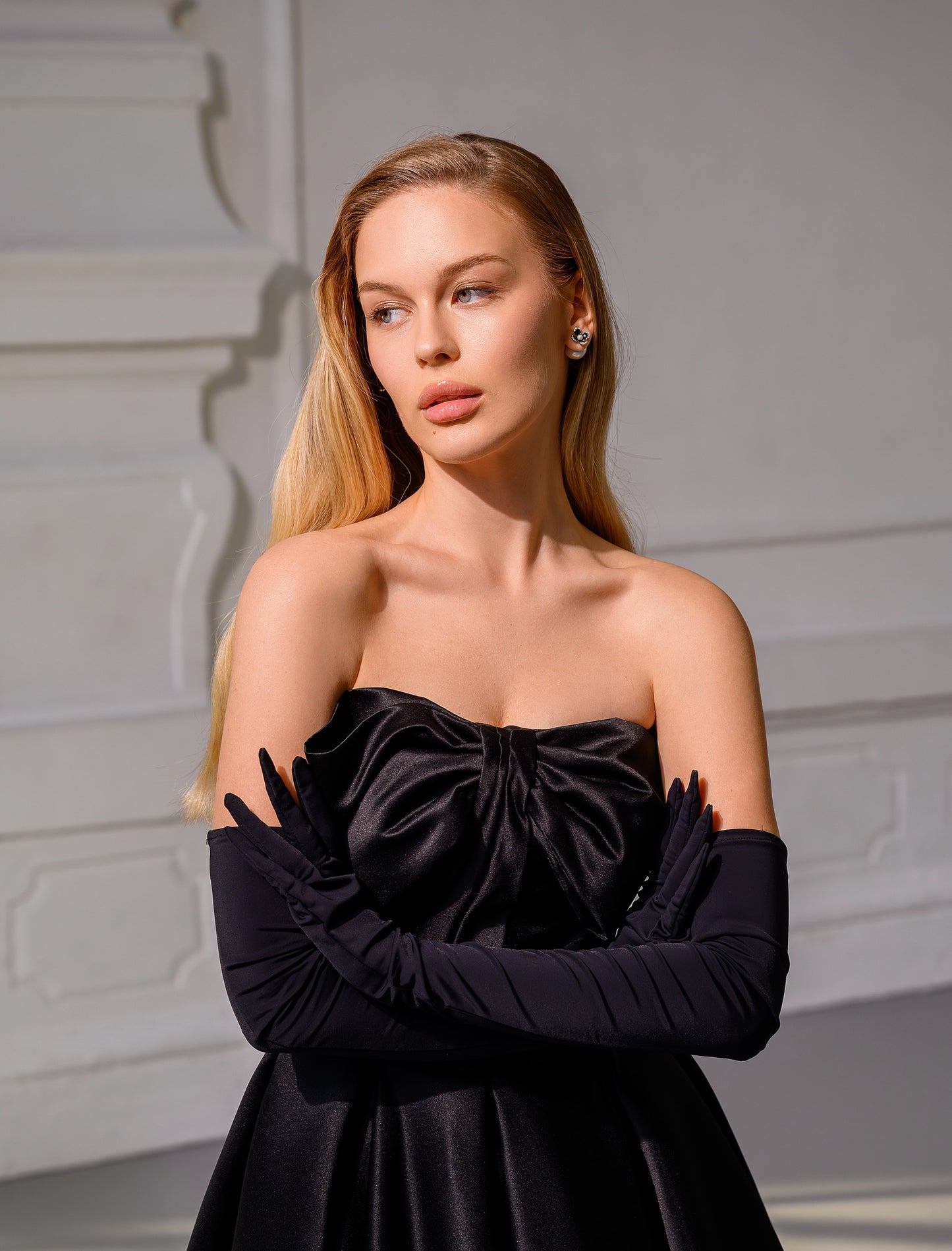 NOLA GREY - MIDI DRESS - CAROLINE BLACK