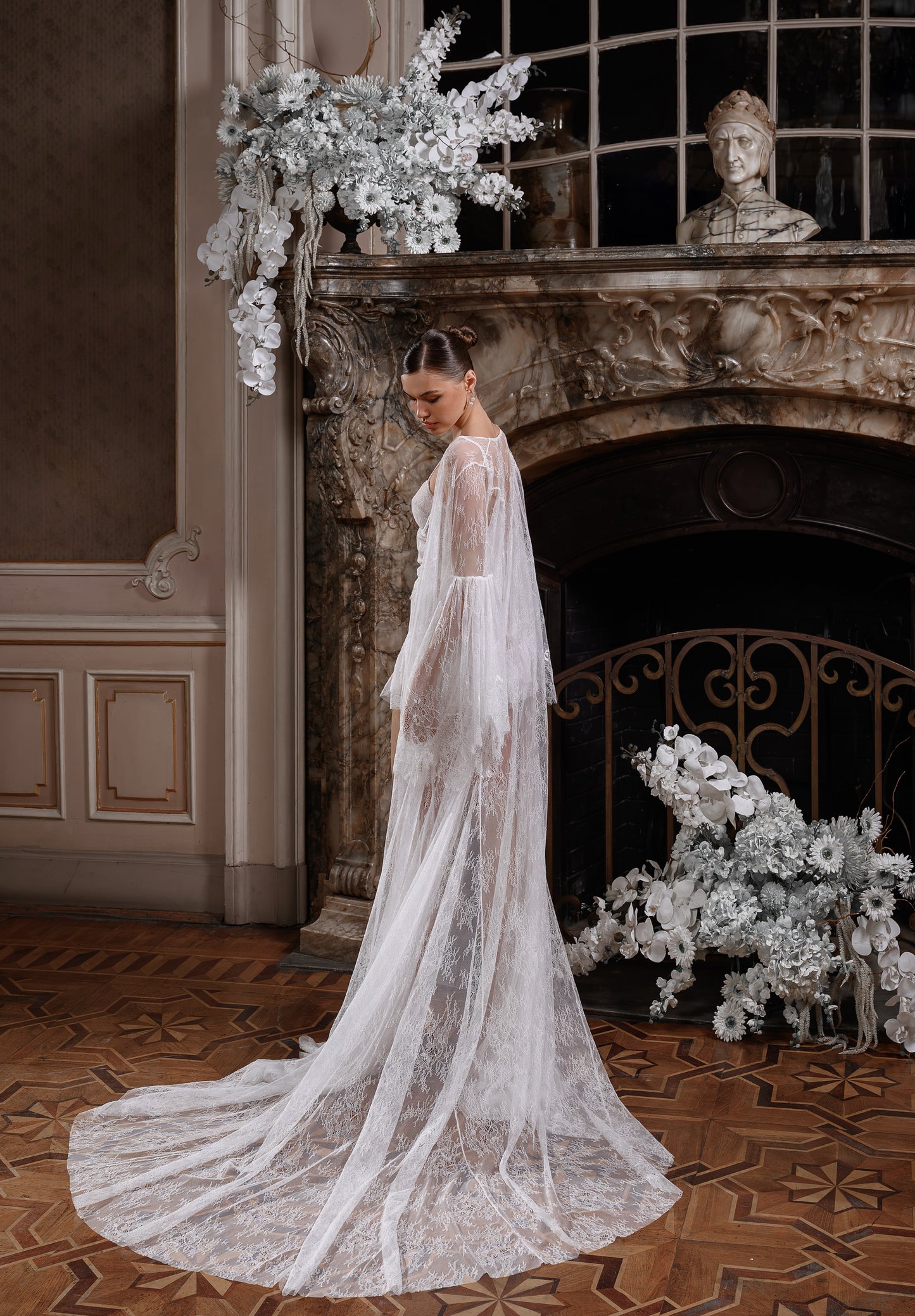 BRIDAL ROBE - LAVINA
