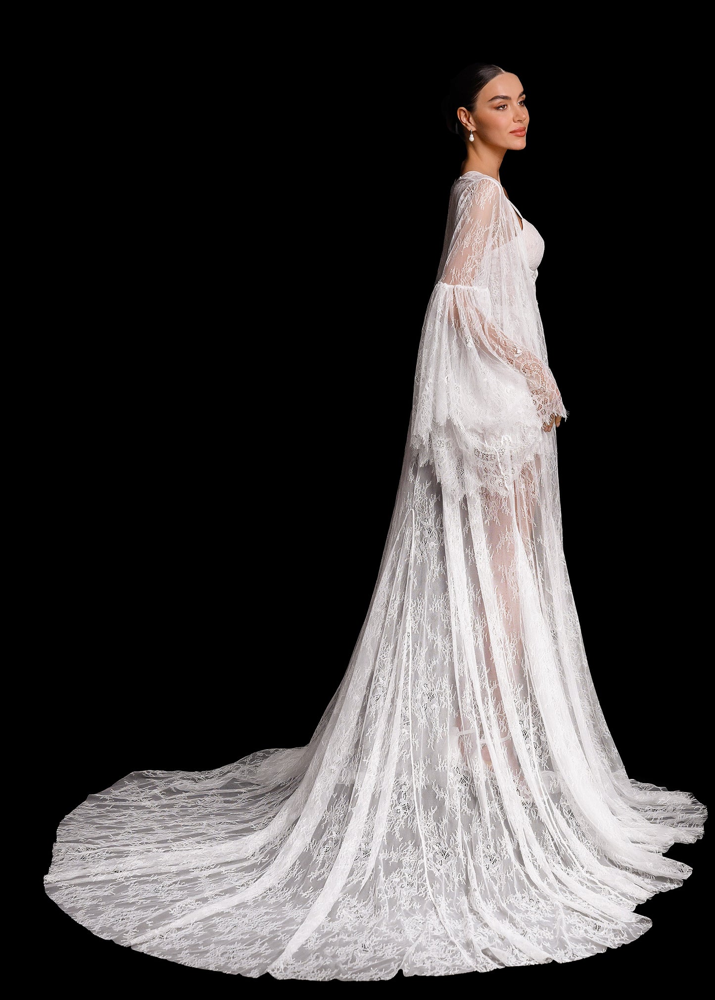 BRIDAL ROBE - LAVINA
