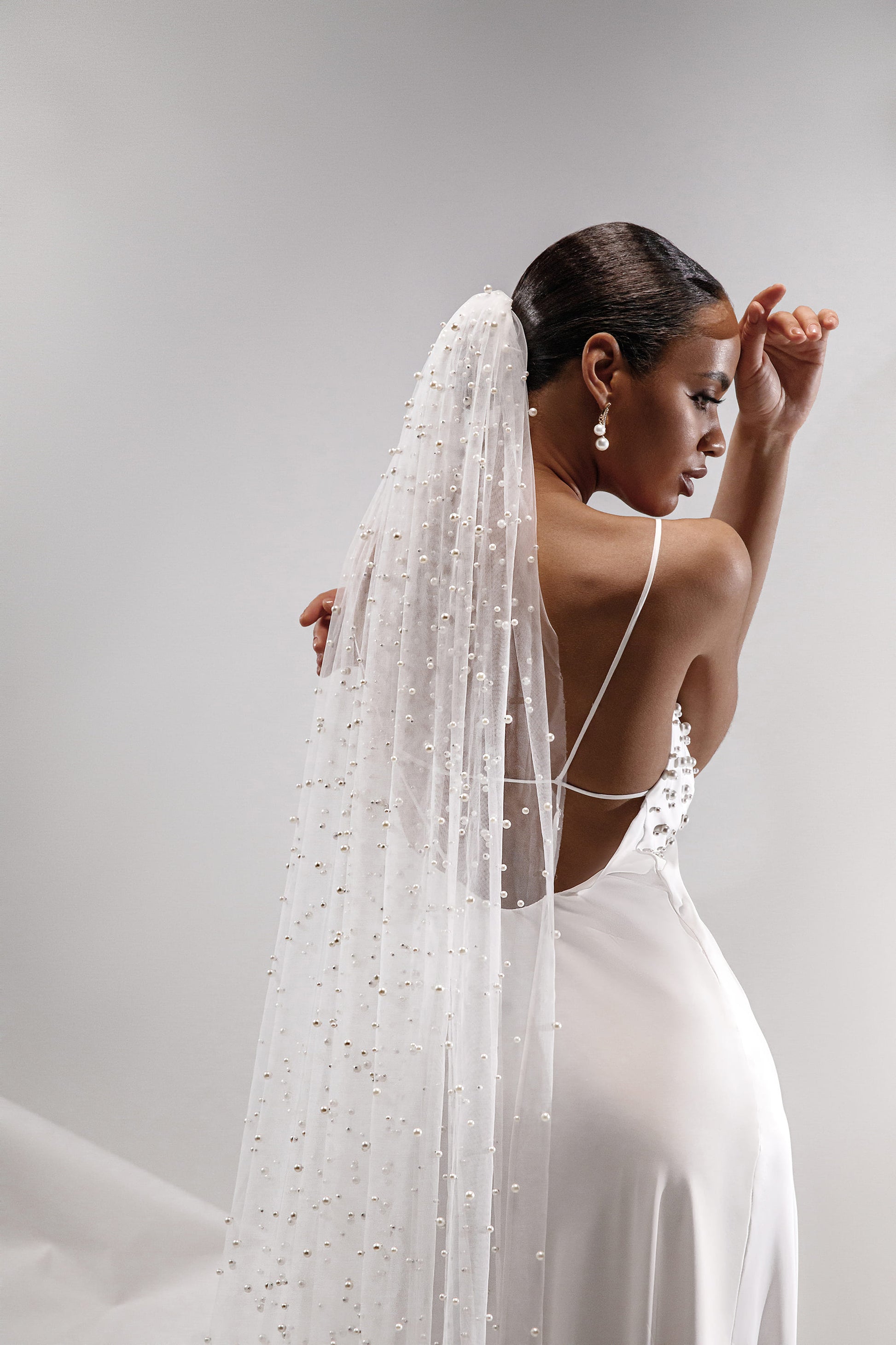 NOLA GREY - VEIL - GIGI
