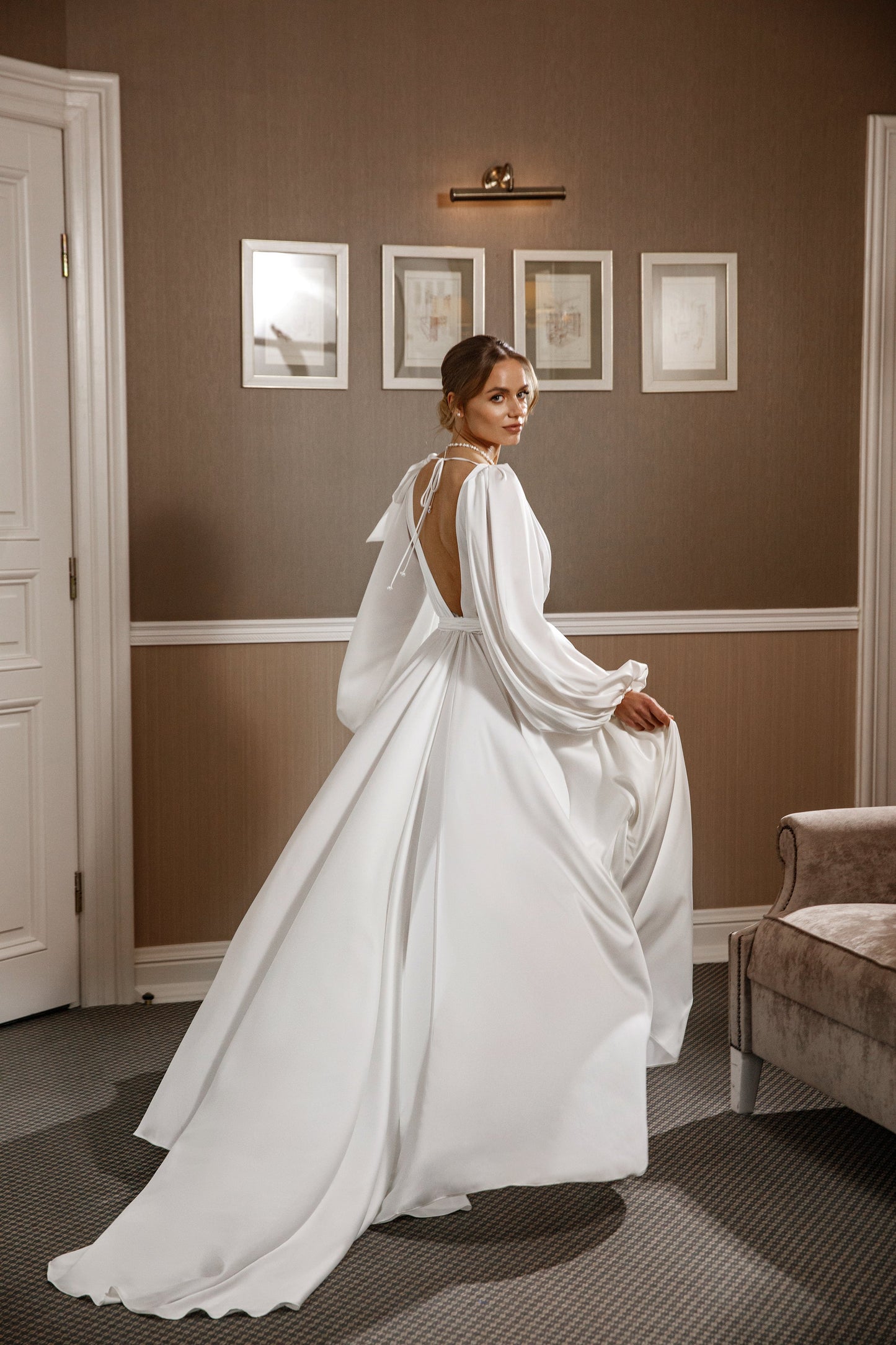 BRIDAL ROBE - CARRIE
