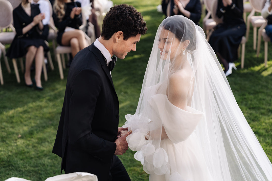 What is Two-tier veil or blusher veil?