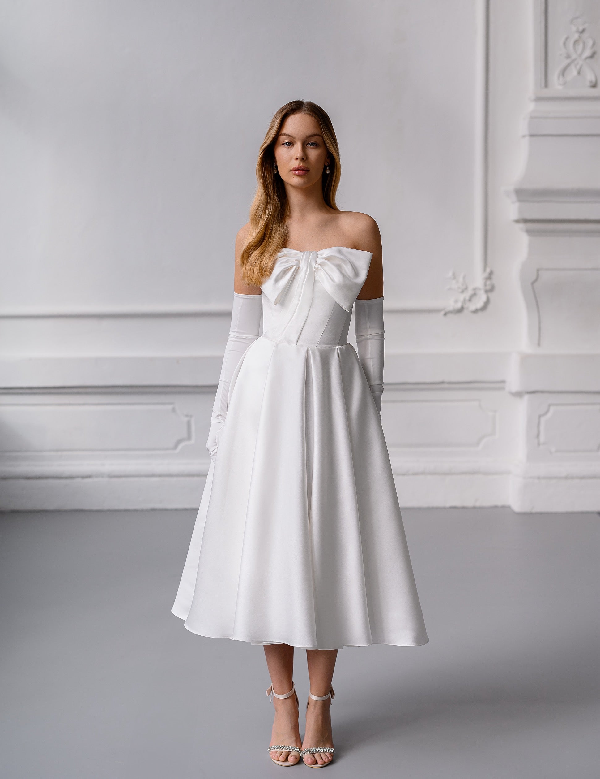 NOLA GREY - MIDI DRESS - CAROLINE WHITE