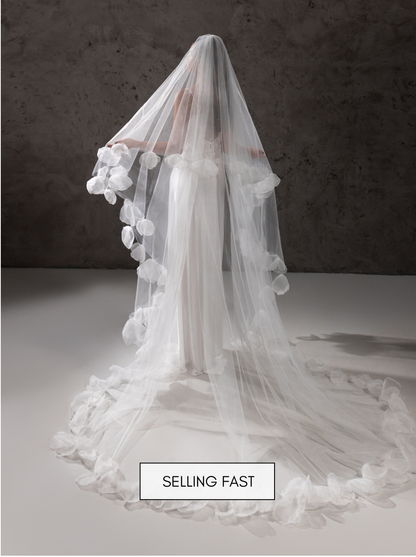 VEIL - ALICE WITH BLUSHER