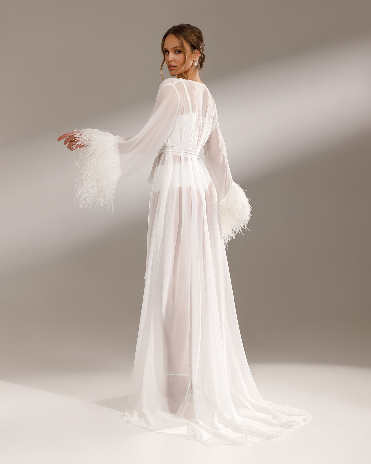 Long sleeve hotsell feather wedding dress